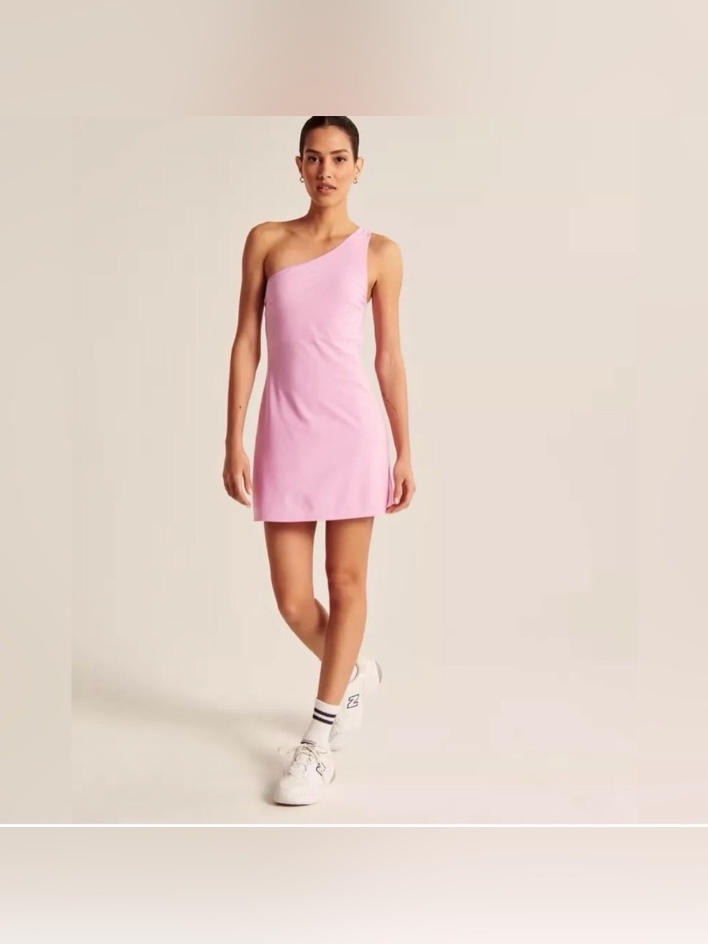Abercrombie & Fitch One-Shoulder Traveler Mini
Dress